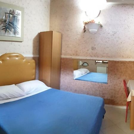 ורקטורו Hotel Stranamore מראה חיצוני תמונה