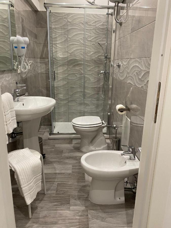 ורקטורו Hotel Stranamore מראה חיצוני תמונה
